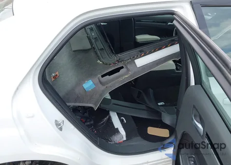 2021 Chrysler 300 300S z USA, uszkodzony, nr VIN 2C3CCABG6MH634312